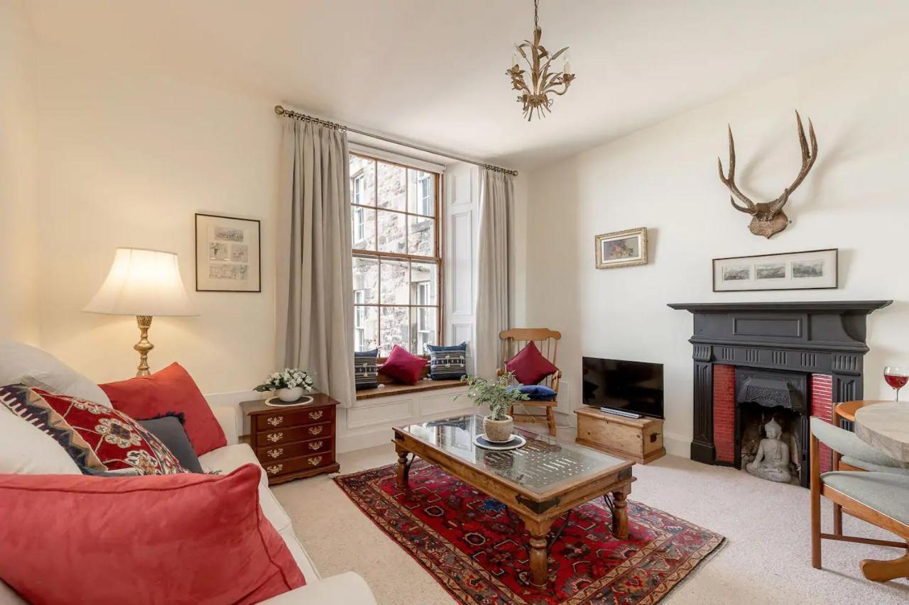Stunning Panoramic Views: Heart Of The Royal Mile Apartment Единбург Екстериор снимка